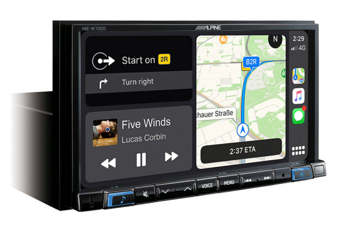 Alpine представляет навигатор с поддержкой MSN