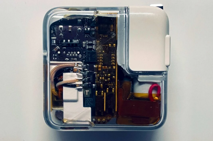 Apple удалось запатентовать «прозрачное электронное устройство»
