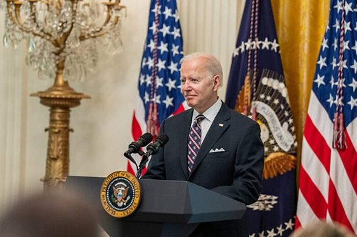 Байден оскорбил целую нацию своим высказыванием