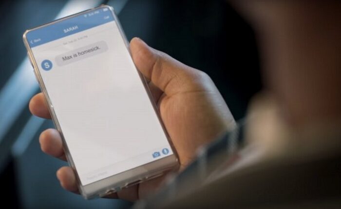 Безрамочный смартфон Энди Рубина засветился в рекламе Michelin