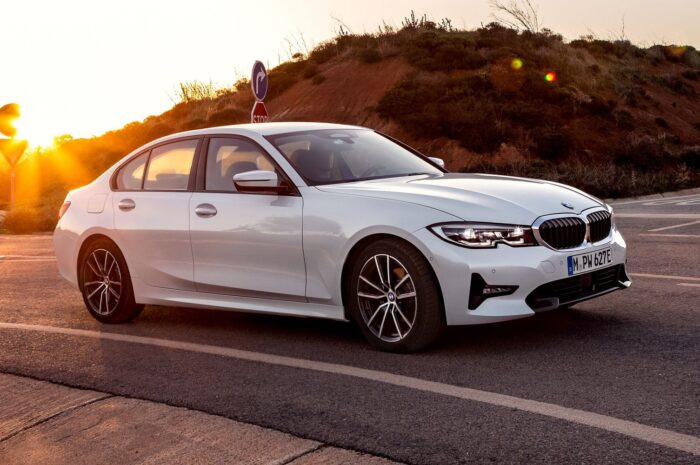BMW 3-Series Plug-in Hybrid засветился на зимних тестах