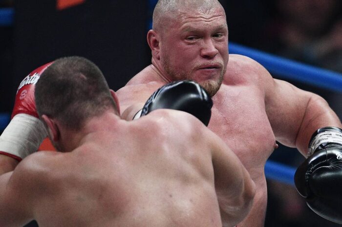 Бойца ММА Новоселова осудили за изнасилование студентки