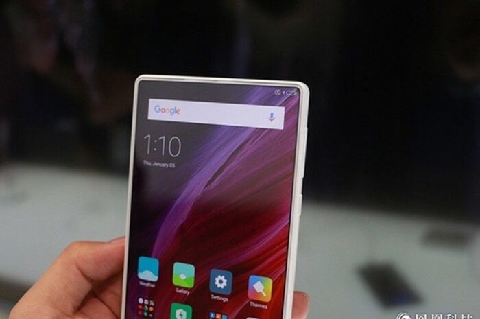 CES 2017:  Xiaomi выпускает белый безрамочный Mi Mix