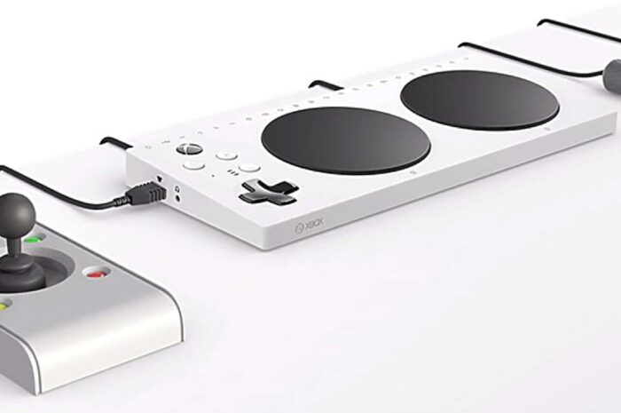 Для Xbox One выйдет контроллер для людей с ограниченными возможностями