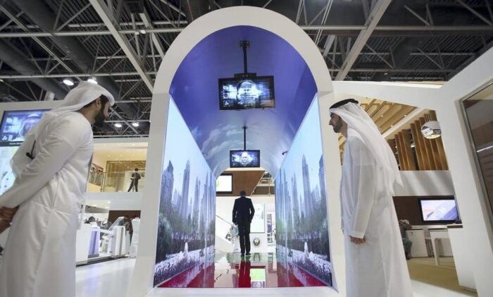 Дубайский аэропорт заменит сканеры трёхмерным видеотоннелем с рыбками