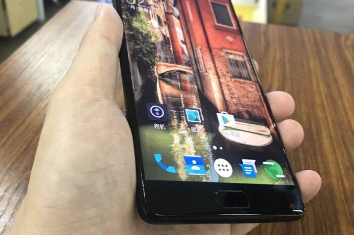 Elephone показала прототип безрамочного смартфона