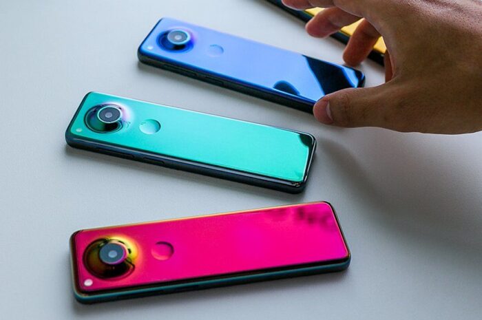 Essential подтвердила подготовку смартфона второго поколения"