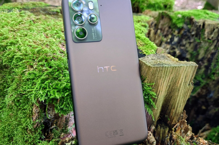 HTC представит три смартфона в ближайшие три месяца