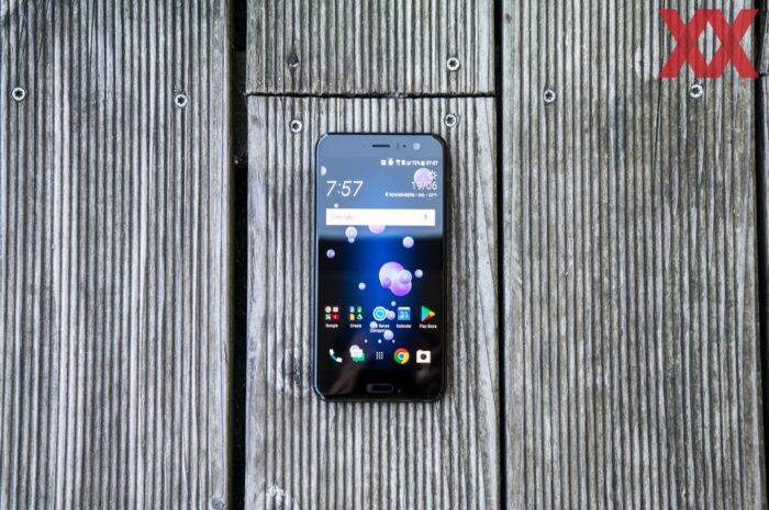 HTC U 11 показал результаты в тестах