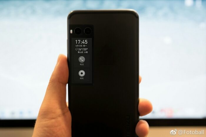 Изображение смартфона Meizu Pro 7 подтверждает наличие экрана на тыльной стороне