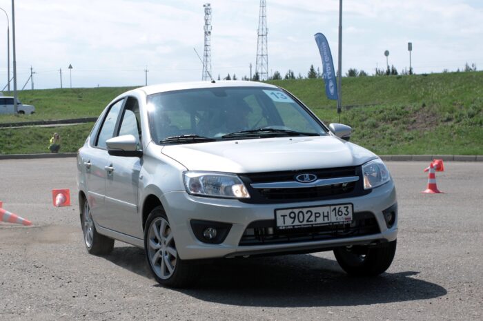 Известна цена Lada Granta с роботизированной коробкой передач