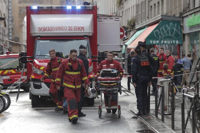 Курды обвинили Турцию в организации стрельбы в Париже