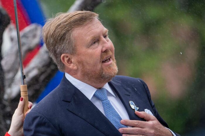 Нидерланды извинились за роль страны в рабстве