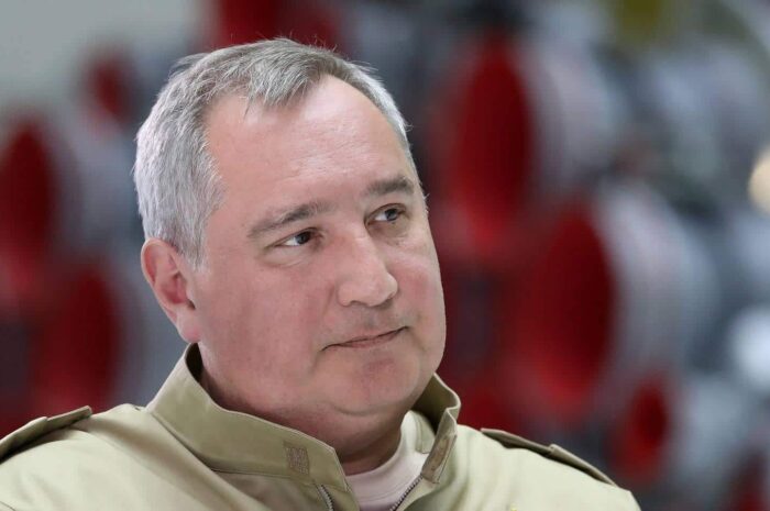Новую космическую программу представят в ближайшие месяцы — Рогозин