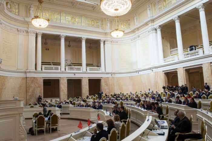 Новый ЗакС Петербурга соберется 28 сентября — Изберут спикера
