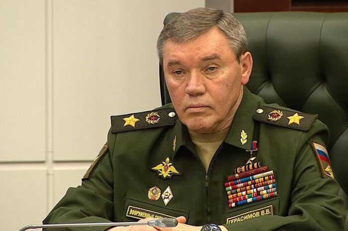 NYT: Киев пытался убить начальника Генштаба ВС РФ