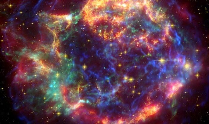 Обнаружена крайне необычная сверхновая, взорвавшаяся дважды