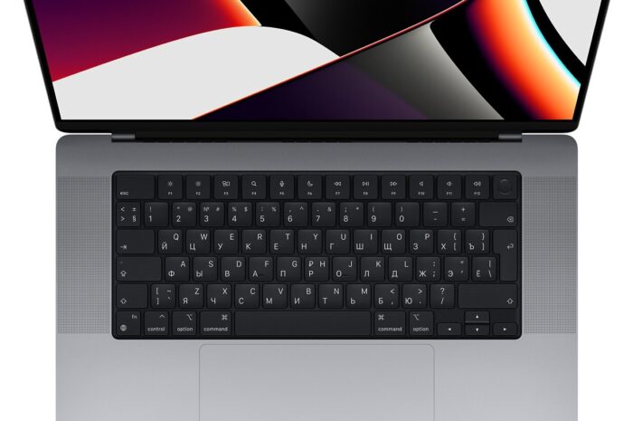 Объявлены российские цены на новые MacBook Pro с OLED-тачбаром