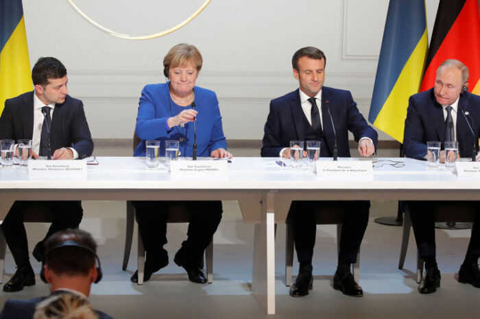 Переговоры по Украине должны принести «конкретные» достижения — Меркель