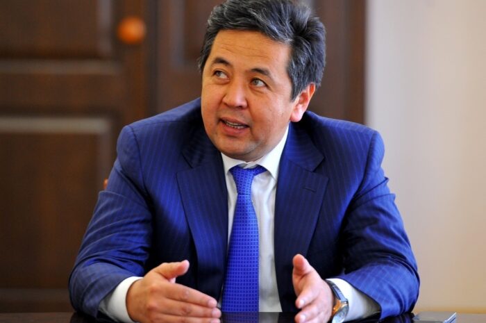 Первый вице-премьер Т.Сарпашев посетил СЭЗ «Бишкек»