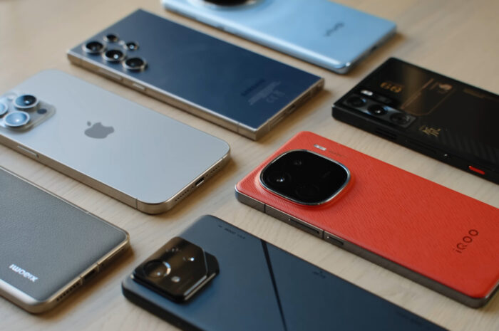 По оценке представителей отрасли, смартфонов Apple iPhone следующего поколения будет продано 220-230 млн штук