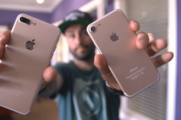 Пользователи Apple iPhone 7 Plus столкнулись с неисправностью сдвоенной камеры