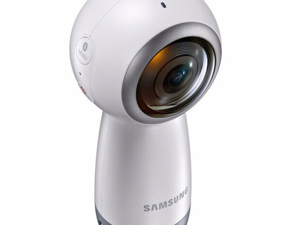 Представлена обновленная панорамная камера Samsung Gear 360