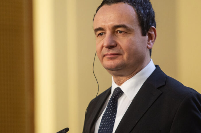 Премьер Косово обвинил Россию в «разжигании войны» на Балканах