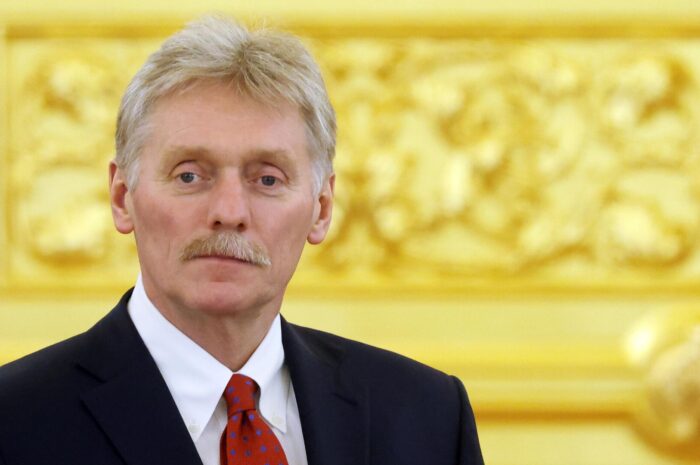 Президент узнает о письме Дадина из колонии – Песков — По мнению пресс-секретаря, ситуация заслуживает пристального внимания
