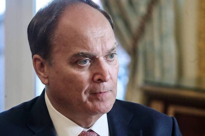 «Призрак Советского Союза»: Антонов рассказал о принципе США в отношении РФ