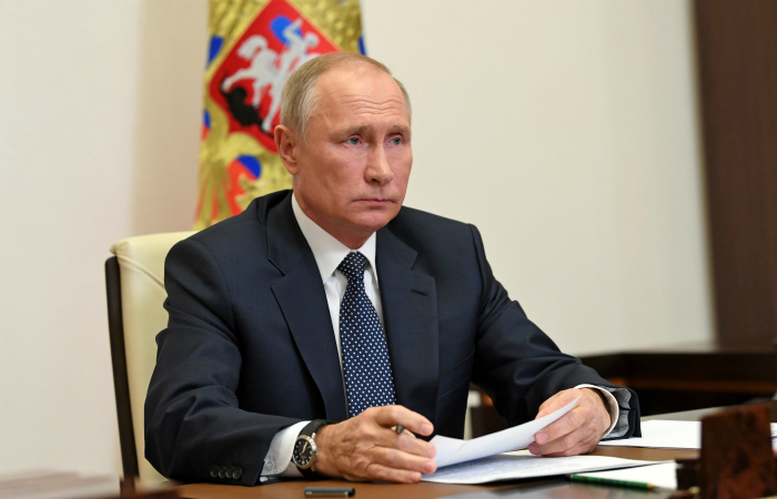 Путин не намерен поддерживать конкретных кандидатов на выборах в ГД — А с партией, которой он отдаст голоса, российский лидер определился давно