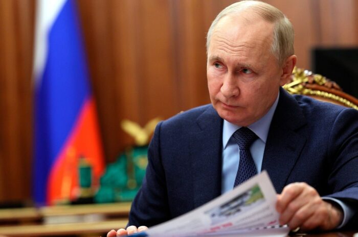 Путин выразил соболезнования Эрдогану в связи с терактом — А Медведев призвал сурово наказать виновных
