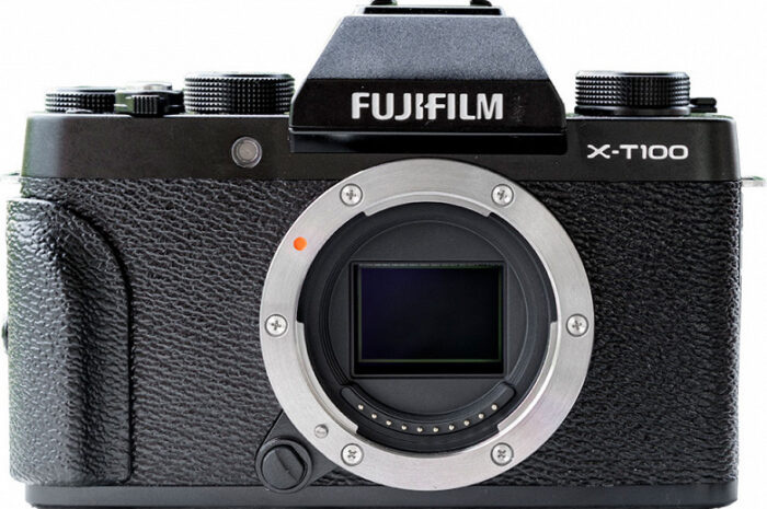 Раскрыты характеристики беззеркальной фотокамеры Fujifilm X-T100"