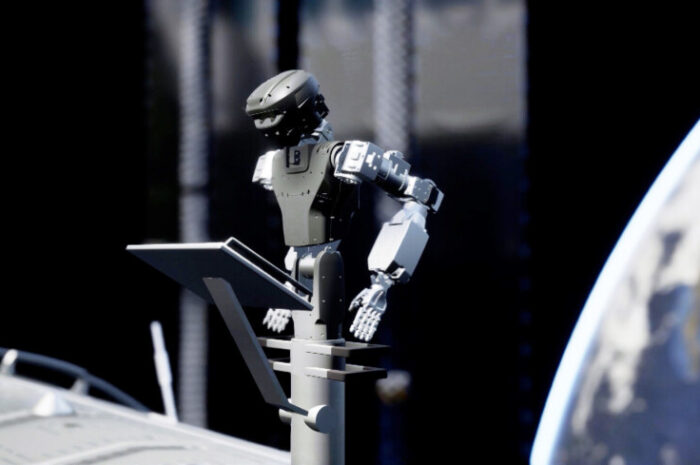 Робот покорит космос