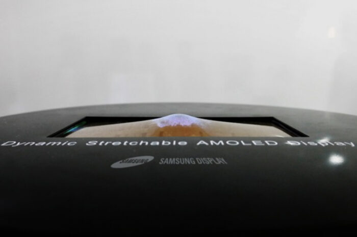 Samsung показала растяжимый OLED-дисплей