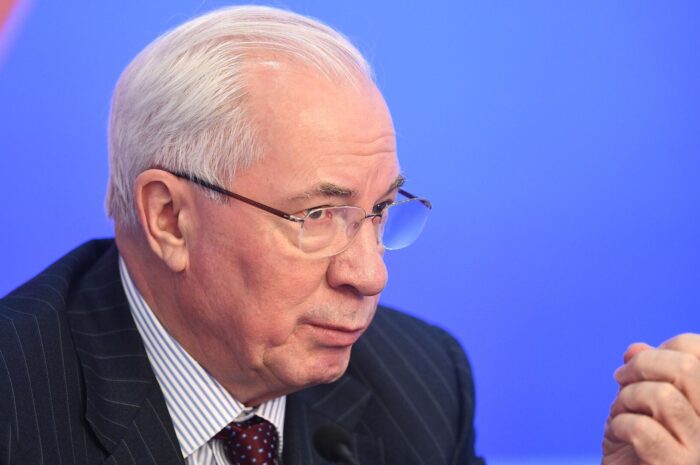 Сейчас в Украине хозяйничает Германия и США — Николай Азаров