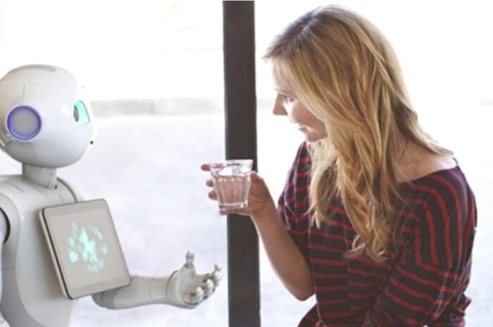 Секретный проект Amazon: домашние роботы"