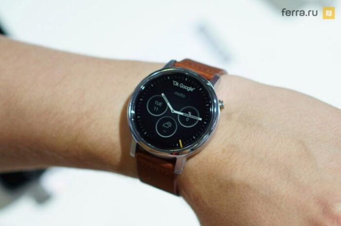 Смарт-часы Moto 360 второго поколения начали обновляться до Android Wear 2.0