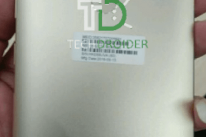 Смартфон Moto M Kung Fu показался на живом фото