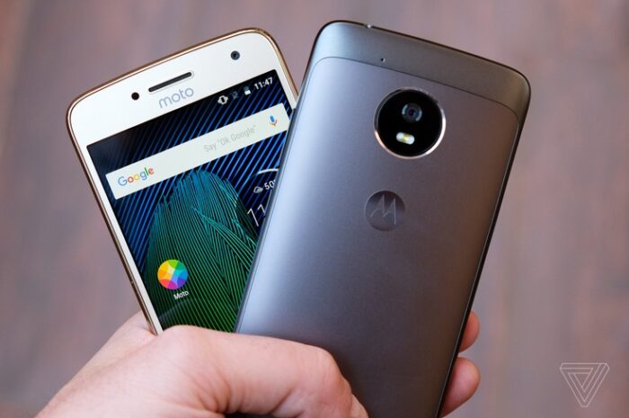Смартфоны Moto G5 и G5 Plus получили металлические корпуса, съёмные аккумуляторы и новые камеры