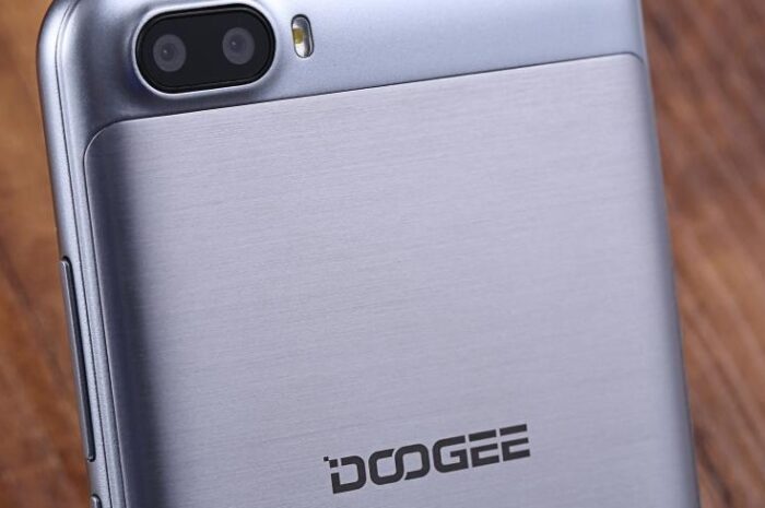 Смартфоны с четырьмя камерами должны появиться в следующем году, обещает компания Doogee