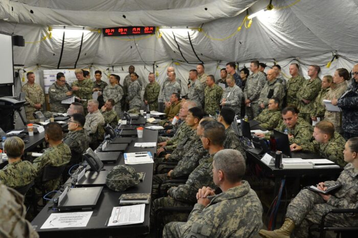 СМИ: в Сеуле заявили о попытках КНДР вытеснить США с Корейского полуострова