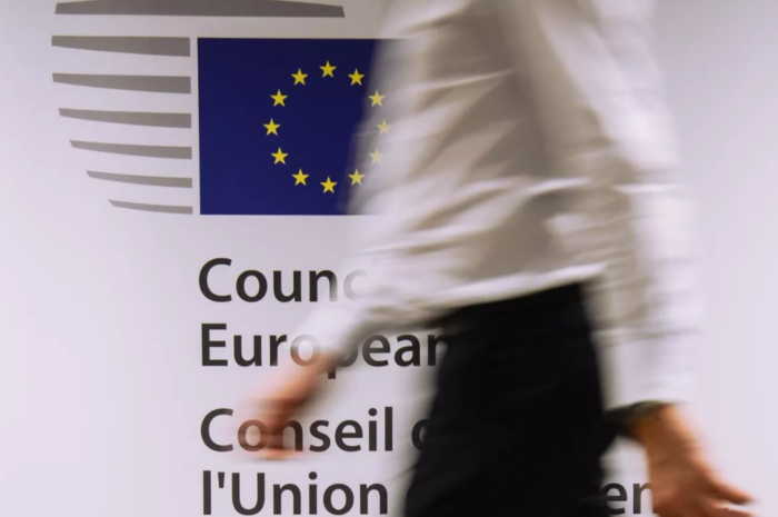 Совет ЕС принял девятый пакет санкций против России