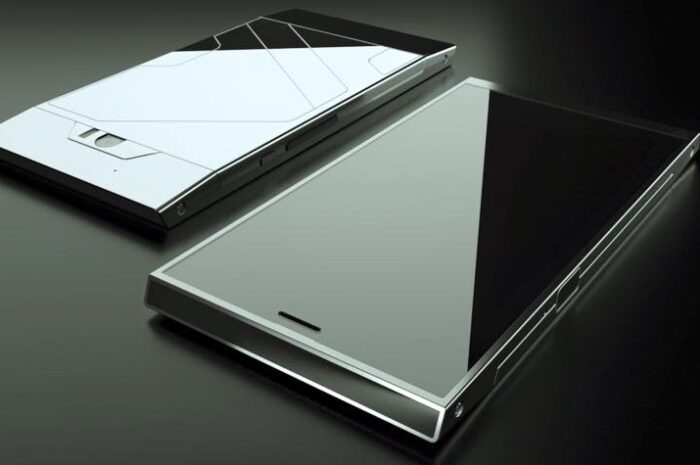 Создатели смартфона Turing Phone обещают начать поставки 12 июля