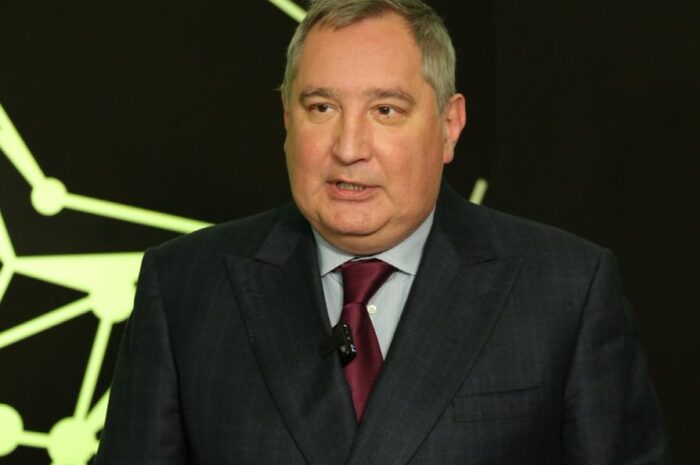 Сын Рогозина прокомментировал сообщения о его состоянии