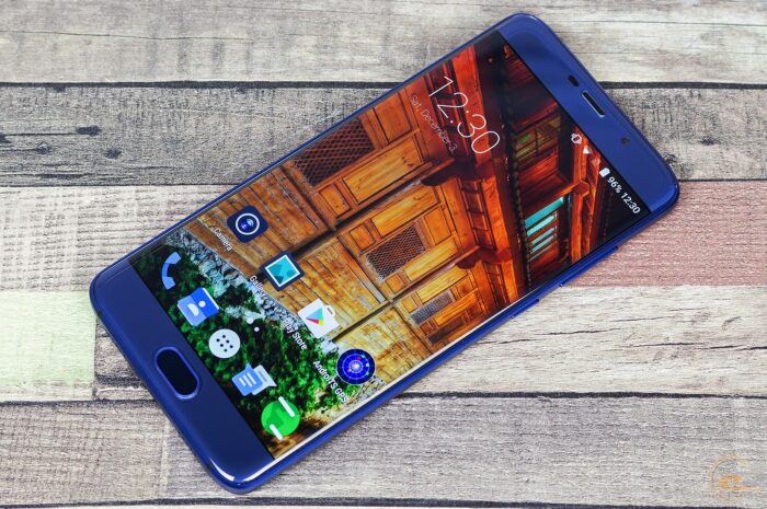 У Elephone S7 Limited Edition внутри пламенное сердце MediaTek Helio X25