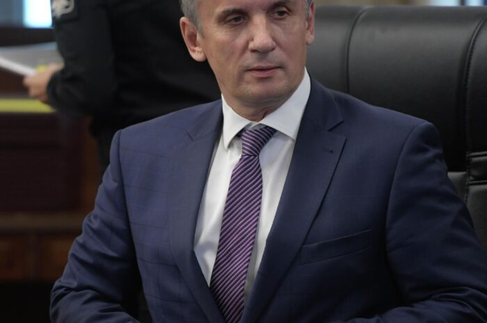 Умер гендиректор «Адмиралтейских верфей» Александр Бузаков