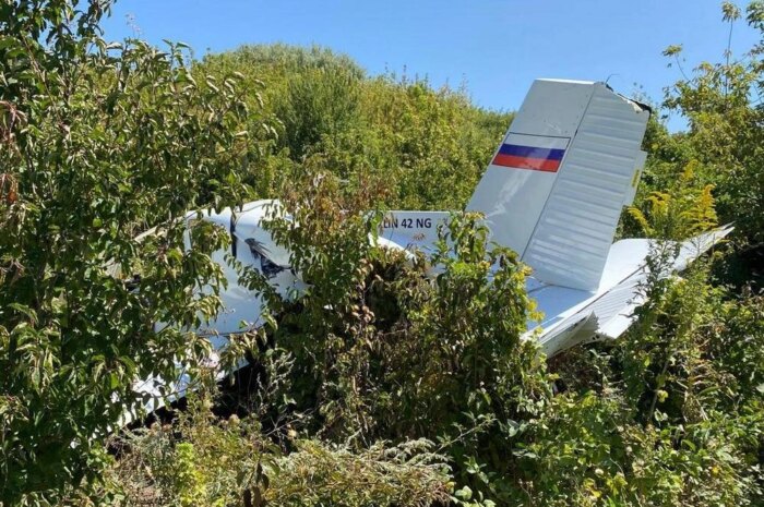 В Югре расследуют причины крушения легкомоторного самолета
