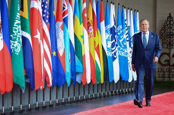 В Кремле прокомментировали сообщения о смене главы МИД