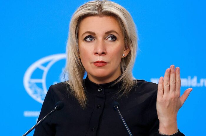 Захарова заявила о диктатуре в Молдавии